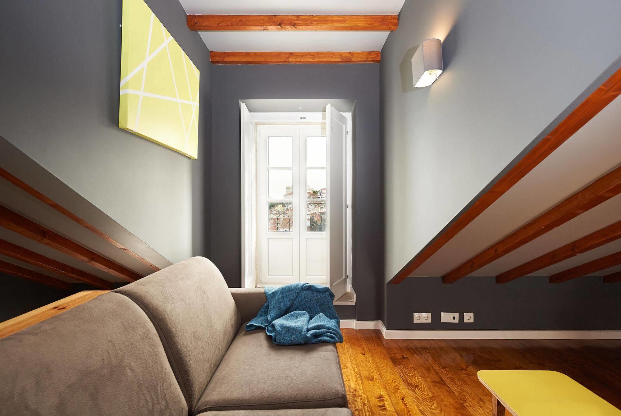 Hello Lisbon Alfama River Apartments Экстерьер фото