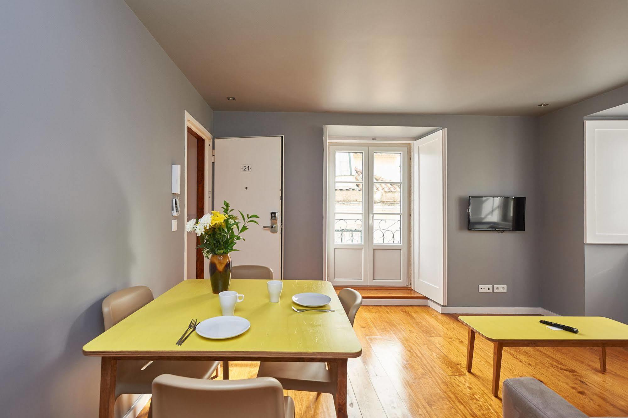Hello Lisbon Alfama River Apartments Экстерьер фото